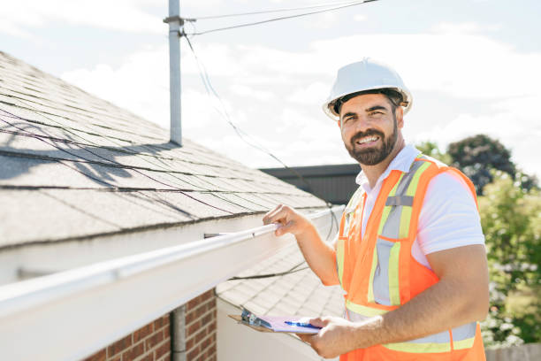 Best Roof Gutter Cleaning  in Hyde Park, UT